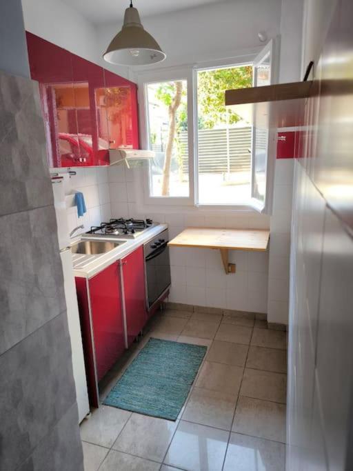 Apartment 50 Meters From The Beach Loutráki Zewnętrze zdjęcie